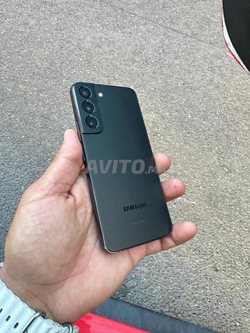 Samsung Galaxy S22 128 Go 8 Go RAM