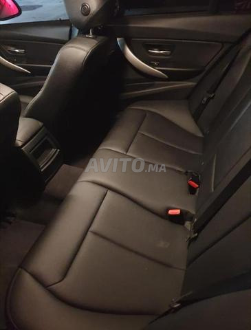 BMW Série 3 Diesel Automatique 2016 à Casablanca - 2