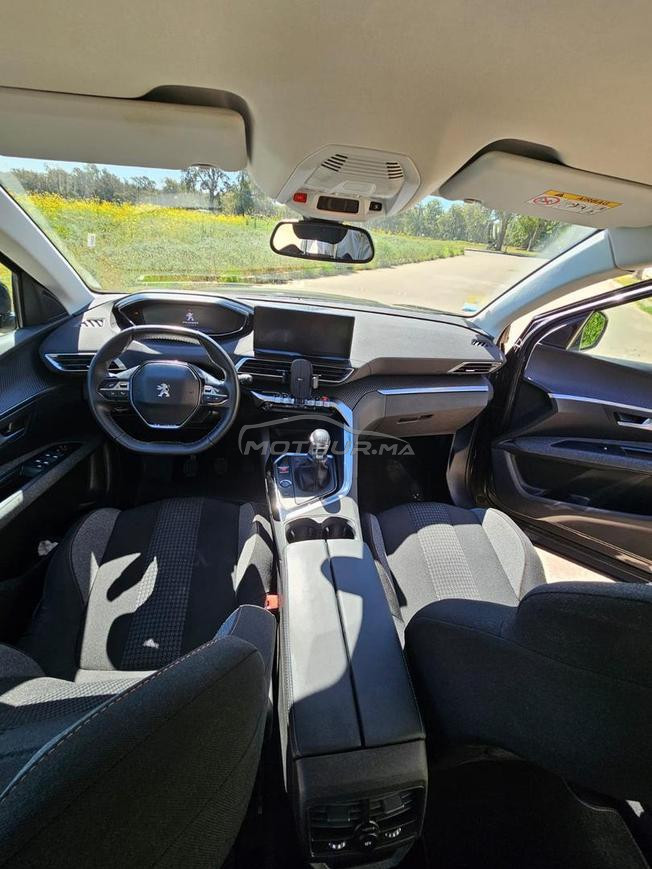 Peugeot 3008 2022 Diesel – État neuf – Très propre