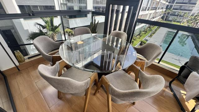 Table à manger avec 6 chaises