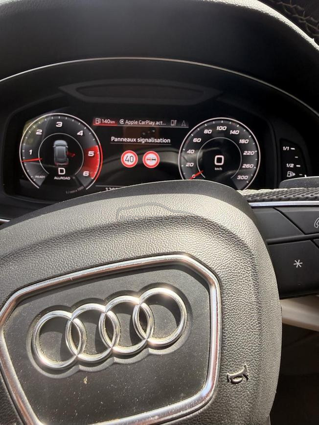 audi q8 full black 