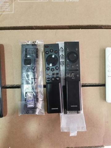 Télécommande smart tv solaire sans piles - 2