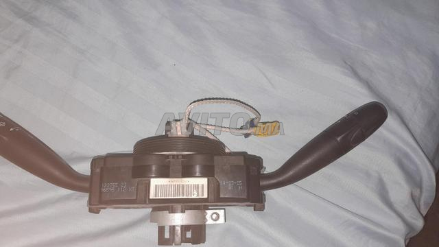 قطعة غيار بيجو 407 - 2