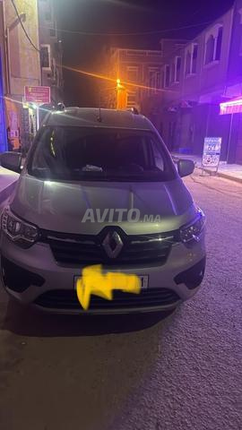 Renault Express Diesel Manuelle 2023 à Agadir - 2