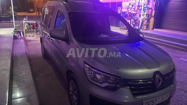 Renault Express Diesel Manuelle 2023 à Agadir