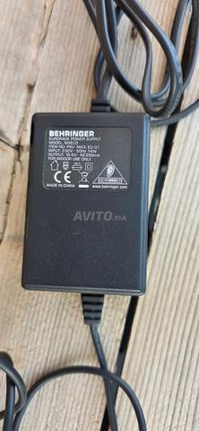 Adaptateur Behringer Eurorack MXEU3 18.5V DC-250mA