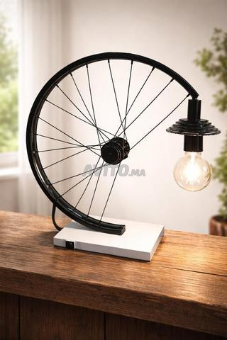 أباجورة على شكل نصف عجلة - 2