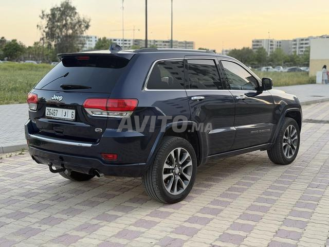 Jeep Grand Cherokee overland 2018 à Fès
