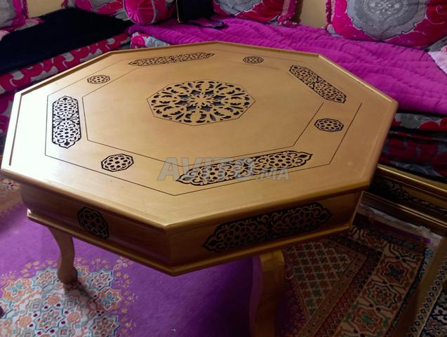 Table grande propre - 2