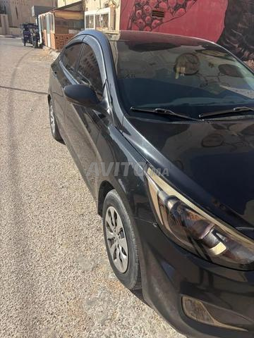 هيونداي أكسنت ديزل أوتوماتيك 2015 في العيون - 2