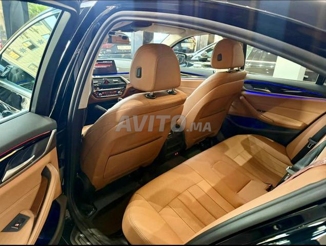 BMW الفئة الخامسة (2022) - 2