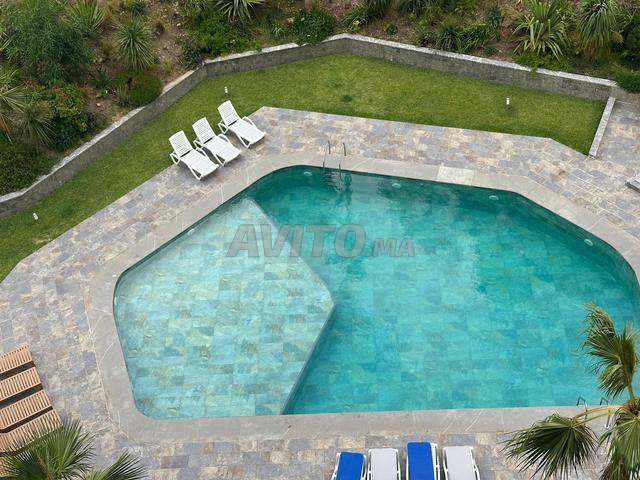 استوديو للإيجار باليوم مع مسبح - 2