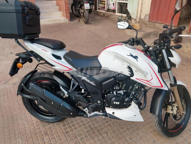 TVS Apache RTR 200 - 2
