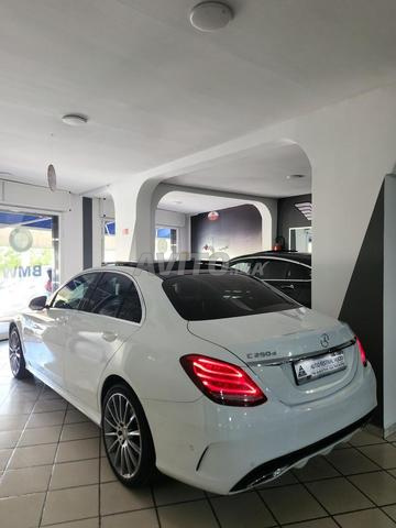 مرسيدس بنز C250 مالك أول - 2