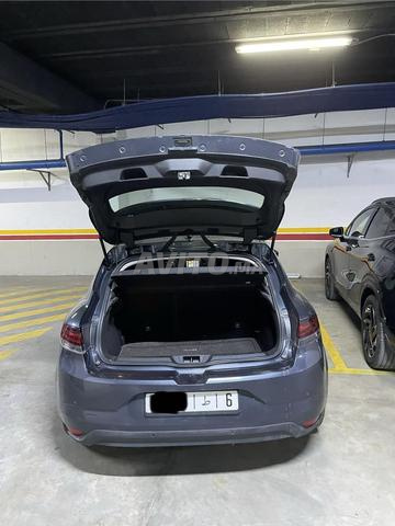 رينو ميجان 4 2023 - 2