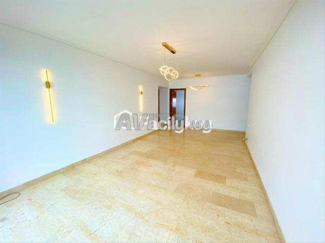 Appartement de 110 m² à Casablanca - 2