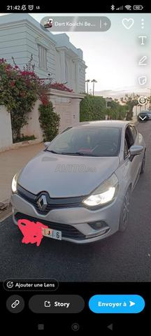 كليو 4 بحالة جيدة، موديل نهاية 2018، يدوية - 2