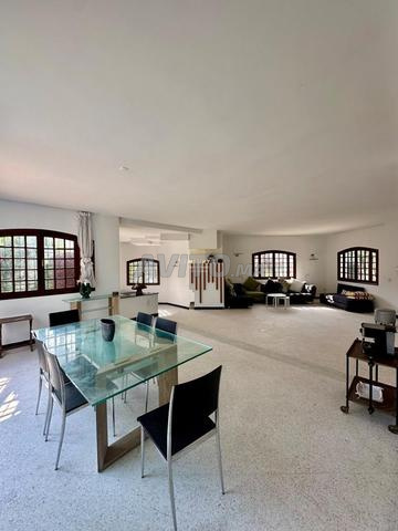 Magnifique Villa de 490 m² à louer - 2