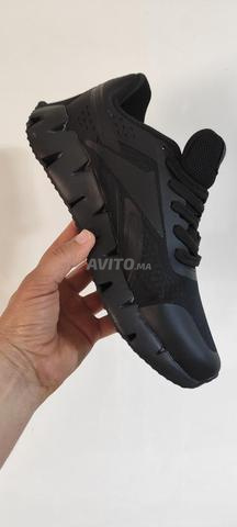 Reebok مقاس 42 - 2