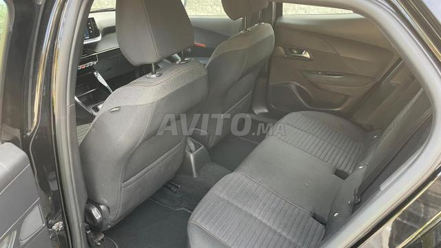 Peugeot 2008 Diesel Automatique 2023 à Casablanca - 2