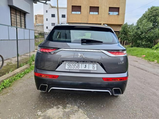 vehicule tres propre