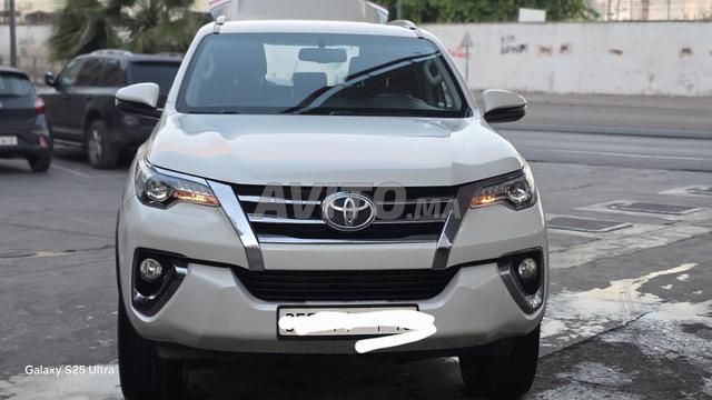 Toyota Fortuner 4x4 - 2
