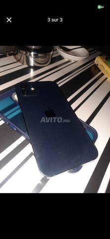 iPhone 12 normal de France