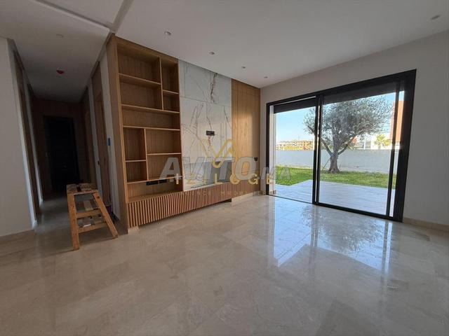 شقة للكراء دار بوعزة - 2