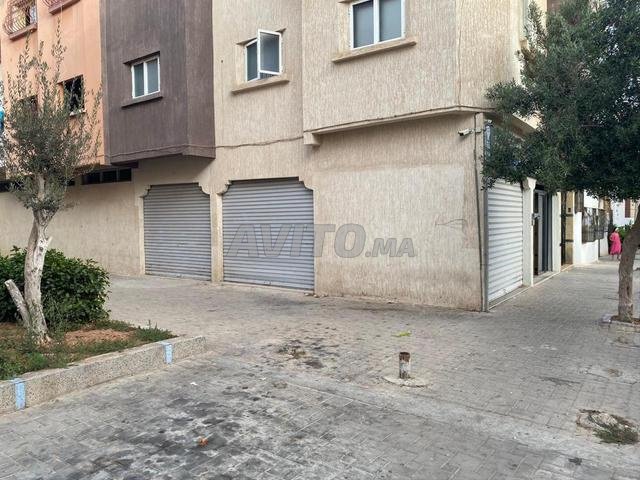 Grand magasin à vendre à Dcheira - 2