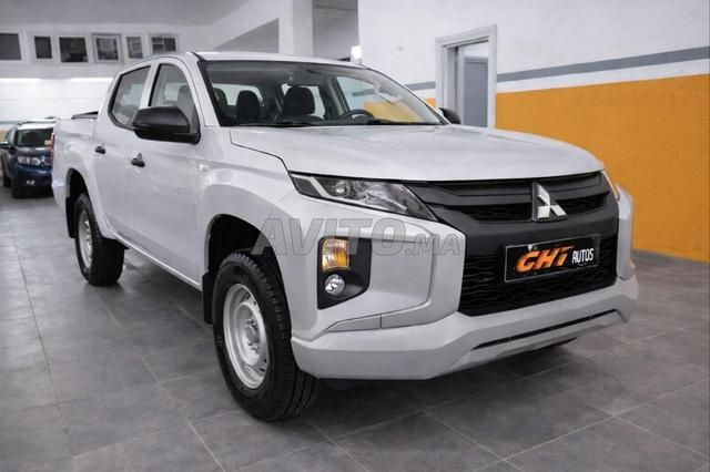 Mitsubishi 4x4 Double Cabine - 2