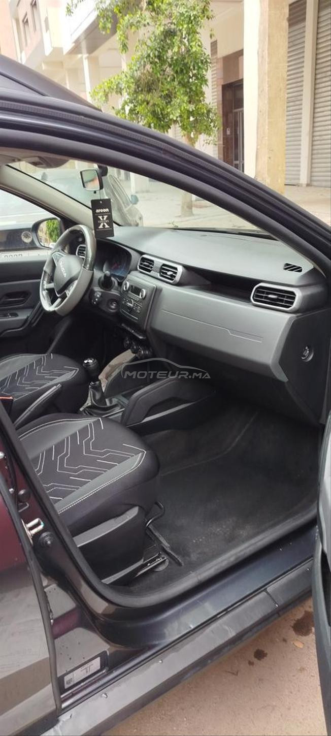 DACIA DUSTER de très bonnes état 