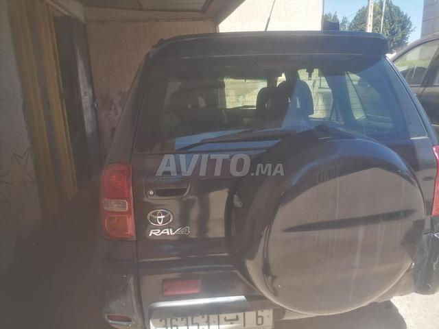 Rav4 propre modèle 2005, toujours propre - 2