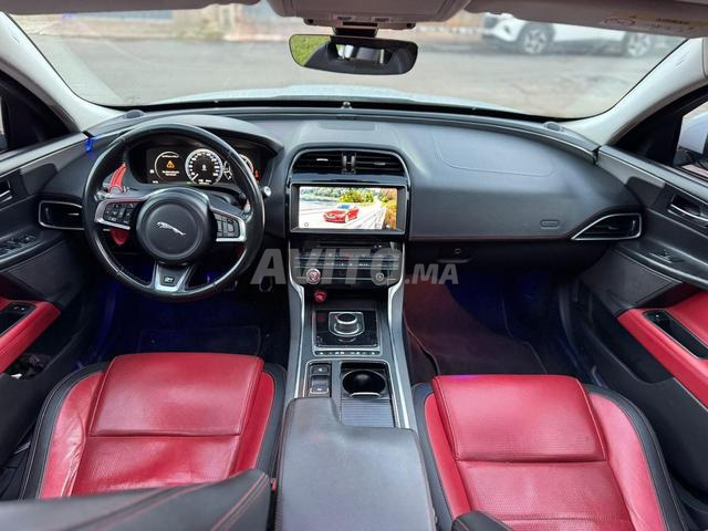 جاكوار XE R-Sport 2019 — كاملة المواصفات - 2