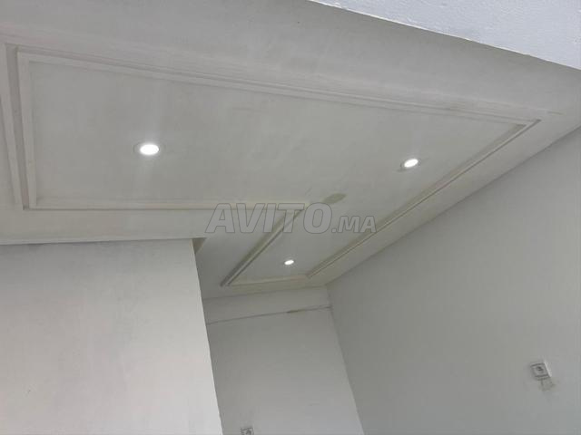 محل تجاري بمساحة 19 متر مربع في تمارة