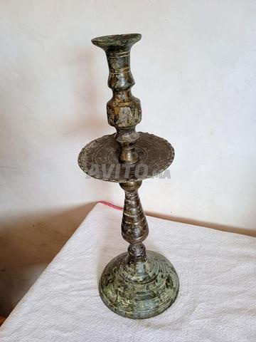 Bougeoir antique en laiton de plus de 70 ans