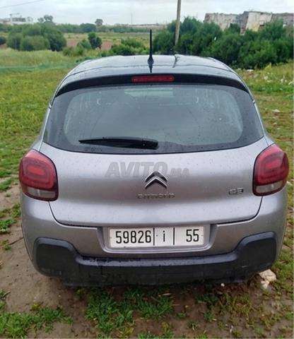 Citroën C3 موديل 2018 نقية جدا واقتصادية - 2
