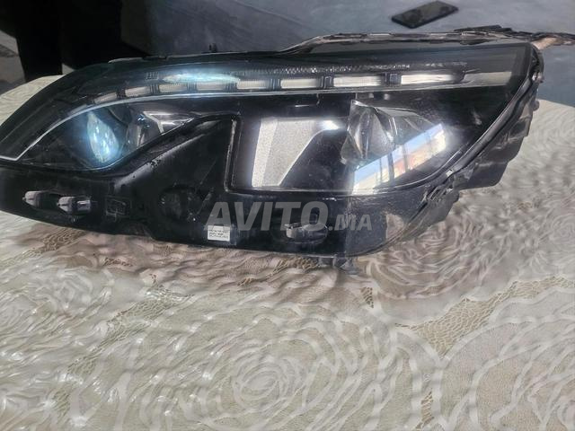 Optique gauche Peugeot 3008 / Réflecteur avant gauche - 2