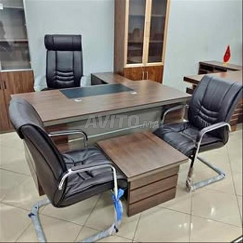 مكتب مع عودة وخزانة بسعر جيد - 2