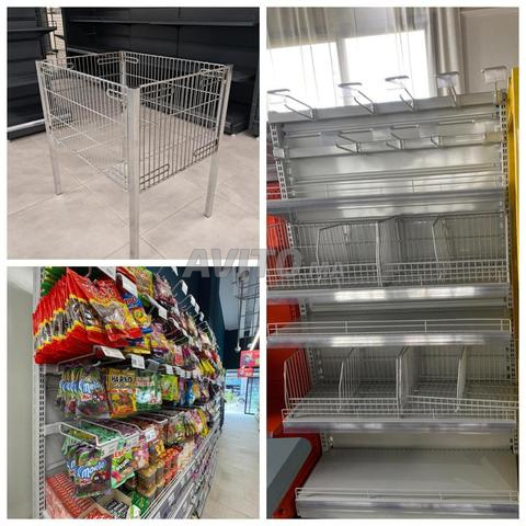 Présentoir Magasin métallique