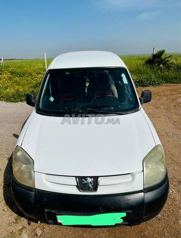 Peugeot Partner Diesel Manuelle 2005 à Bouznika