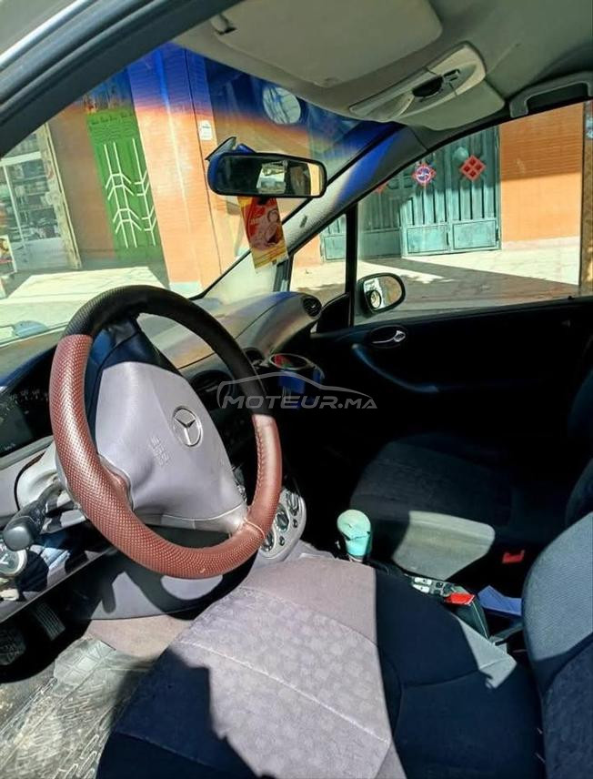Mercedes  للبيع رائعة ومسموح الروبريز