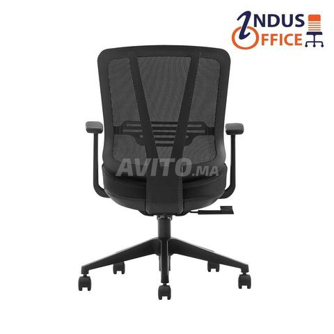 كرسي مكتب عامل متوفر - 2