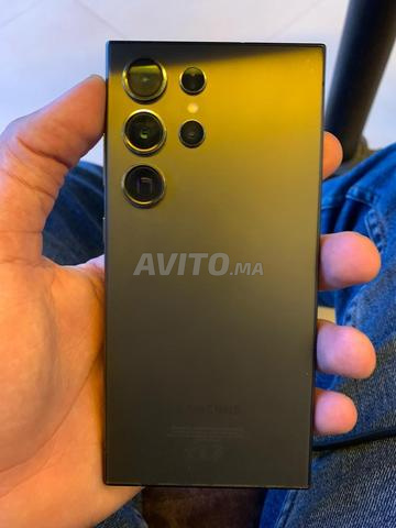 Samsung S 24 Ultra, neuf avec sa boîte