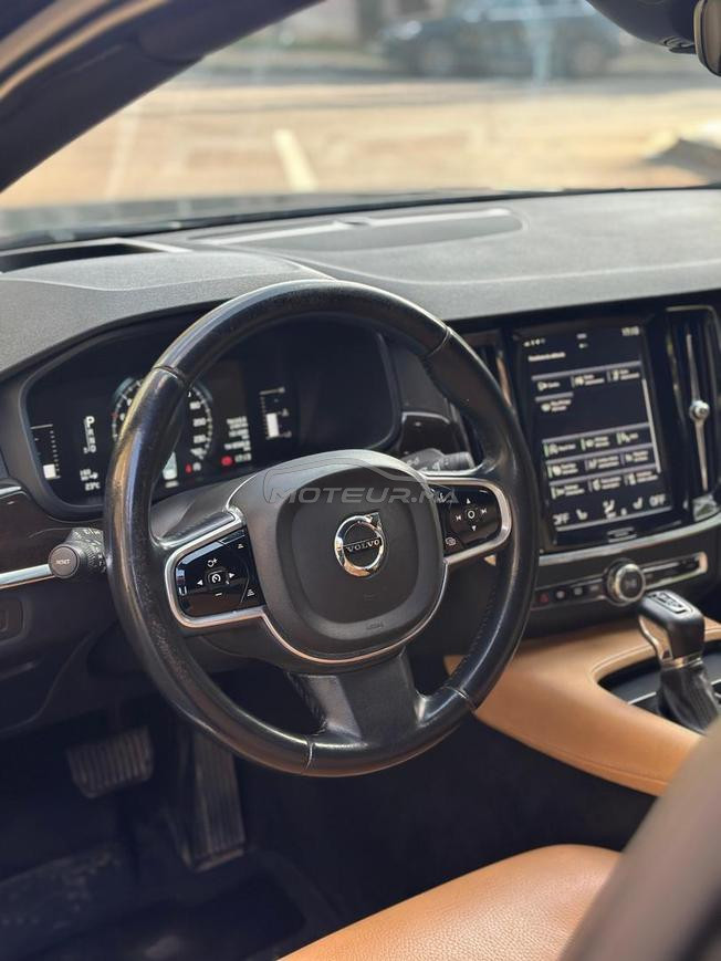 Volvo S90 D4 mementum