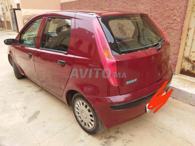 فيات بونتو بنزين يدوية 2001 في طانطان - 2