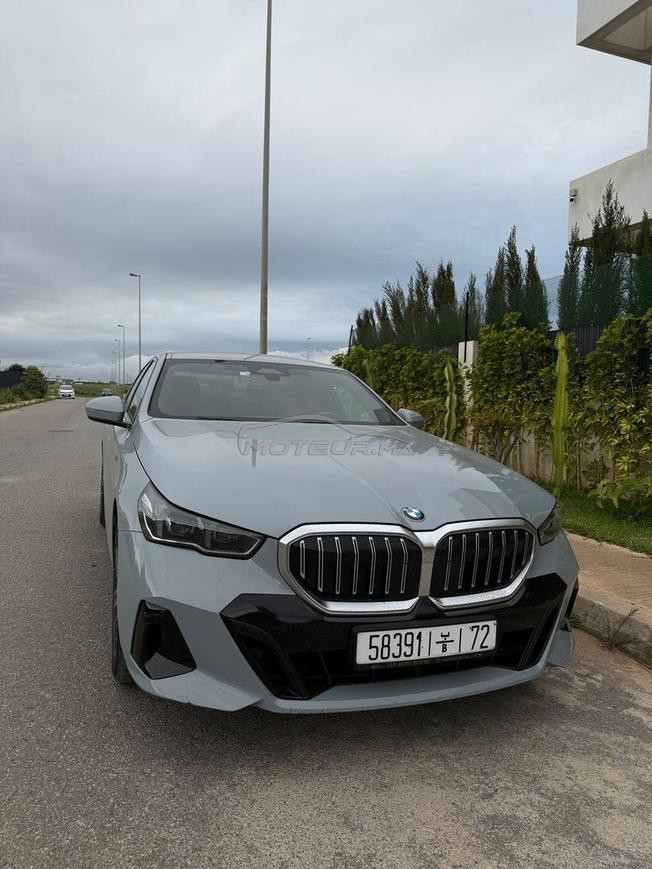 BMW Série 5 Essence Automatique 2024 à Casablanca
