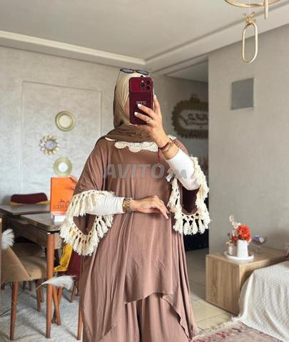 طقم نسائي مريح من قطعتين بجودة ممتازة - 2