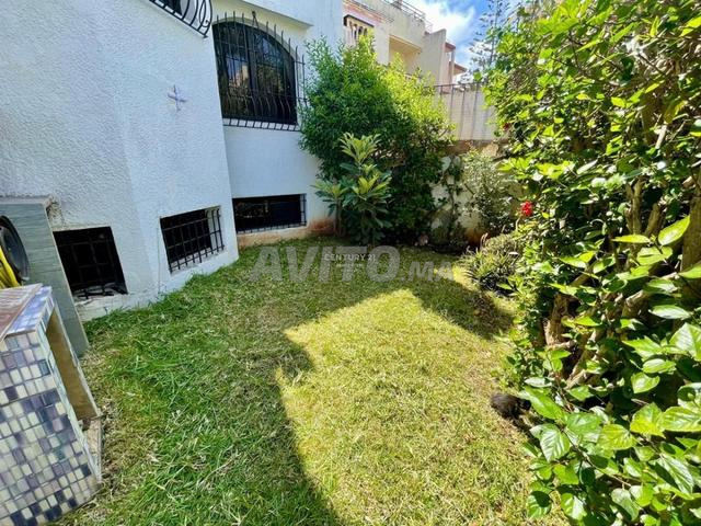 Magnifique Villa de 345m² à Vendre - 2