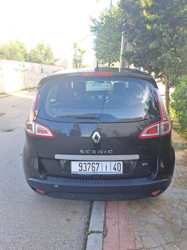 Renault Scenic Diesel Manuelle 2010 à Martil