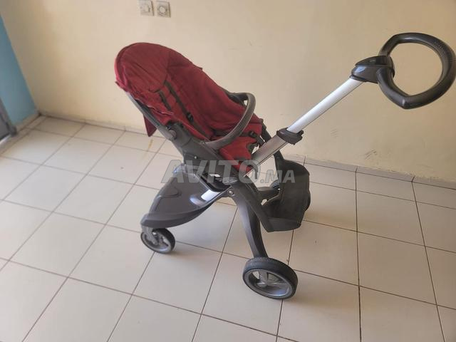 عربة أطفال STOKKE explory بحالة جيدة جداً